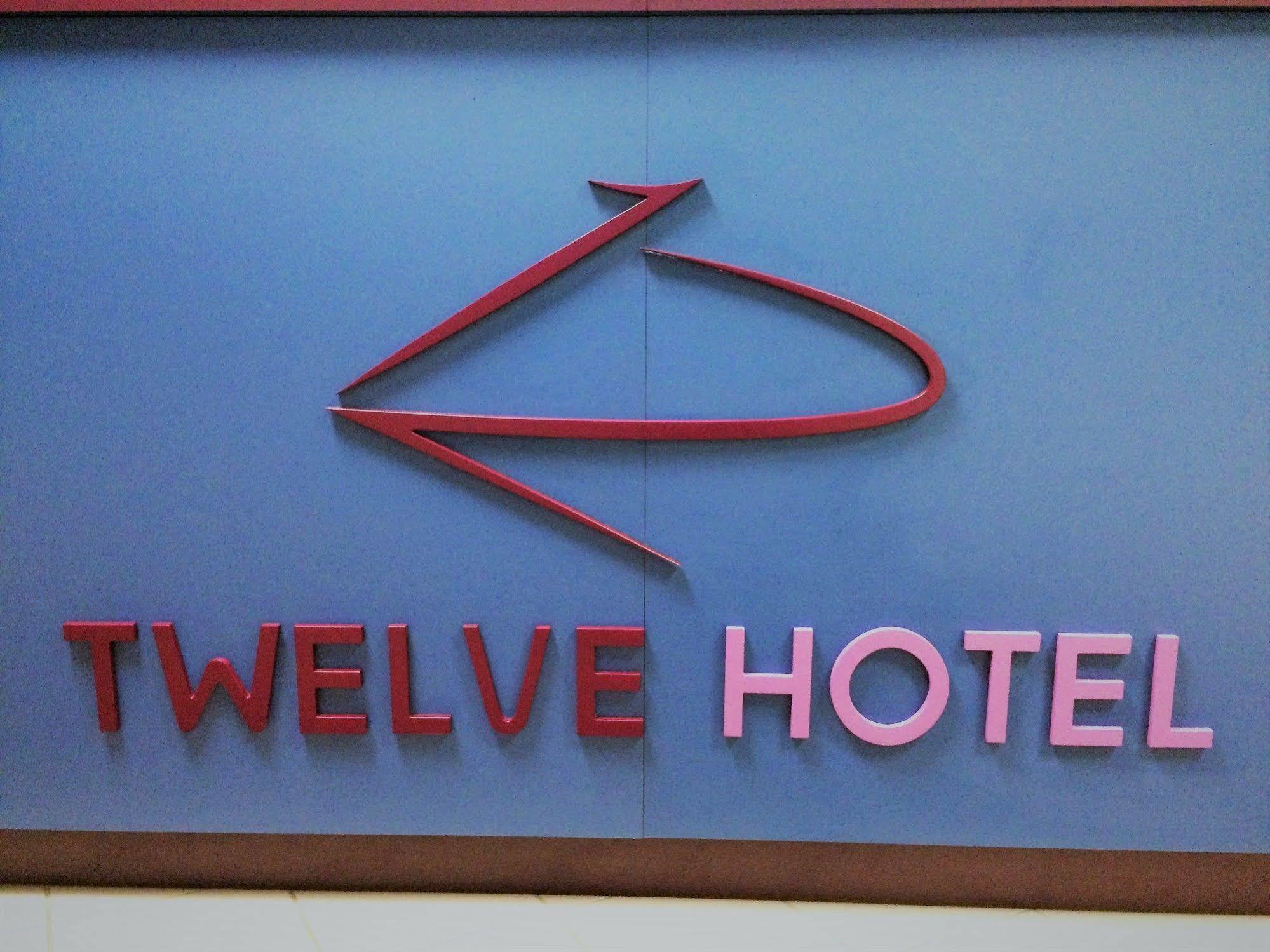 Twelve Hotel Μονκαλιέρι Εξωτερικό φωτογραφία